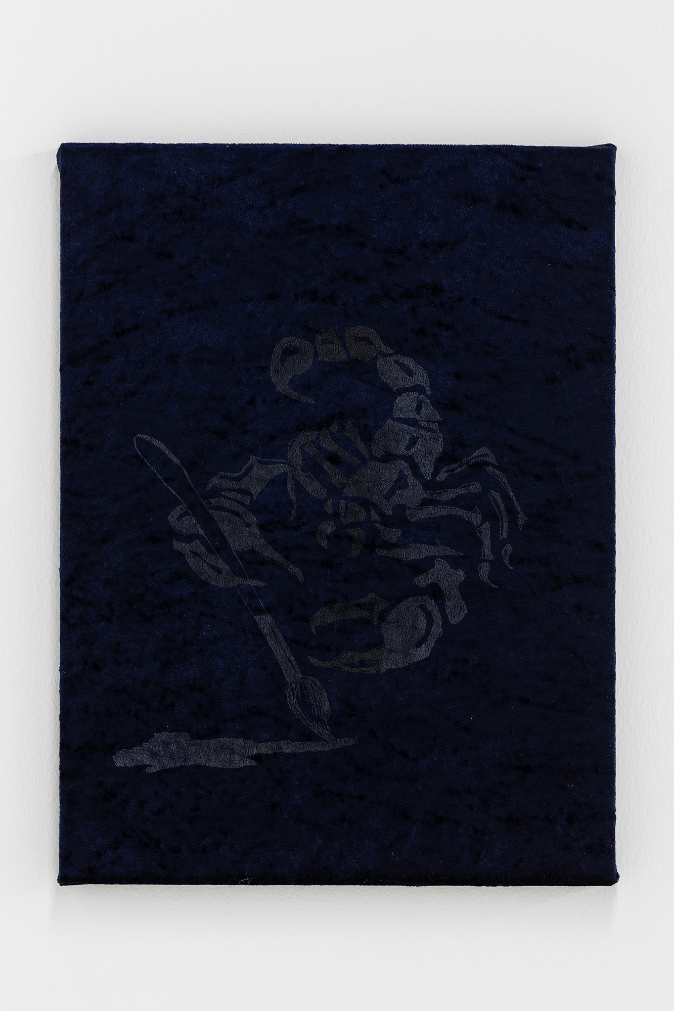 Self-portrait, 2021, silkscreen on velvet, 40x30cm 📸 Bruno Lopes